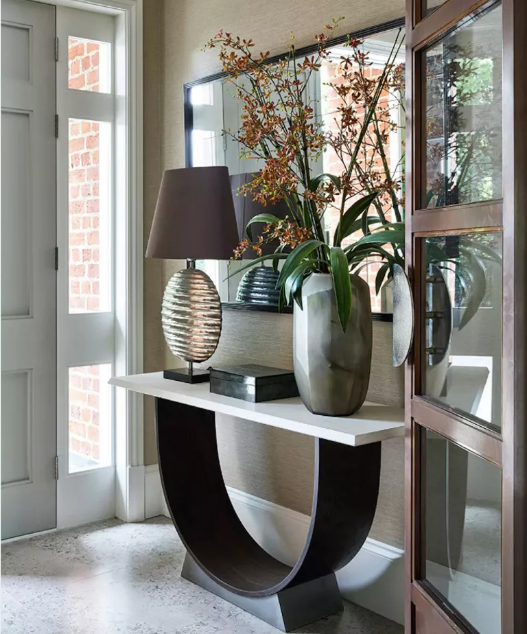 Stellen Sie die richtige Höhe des Spiegels ein.png