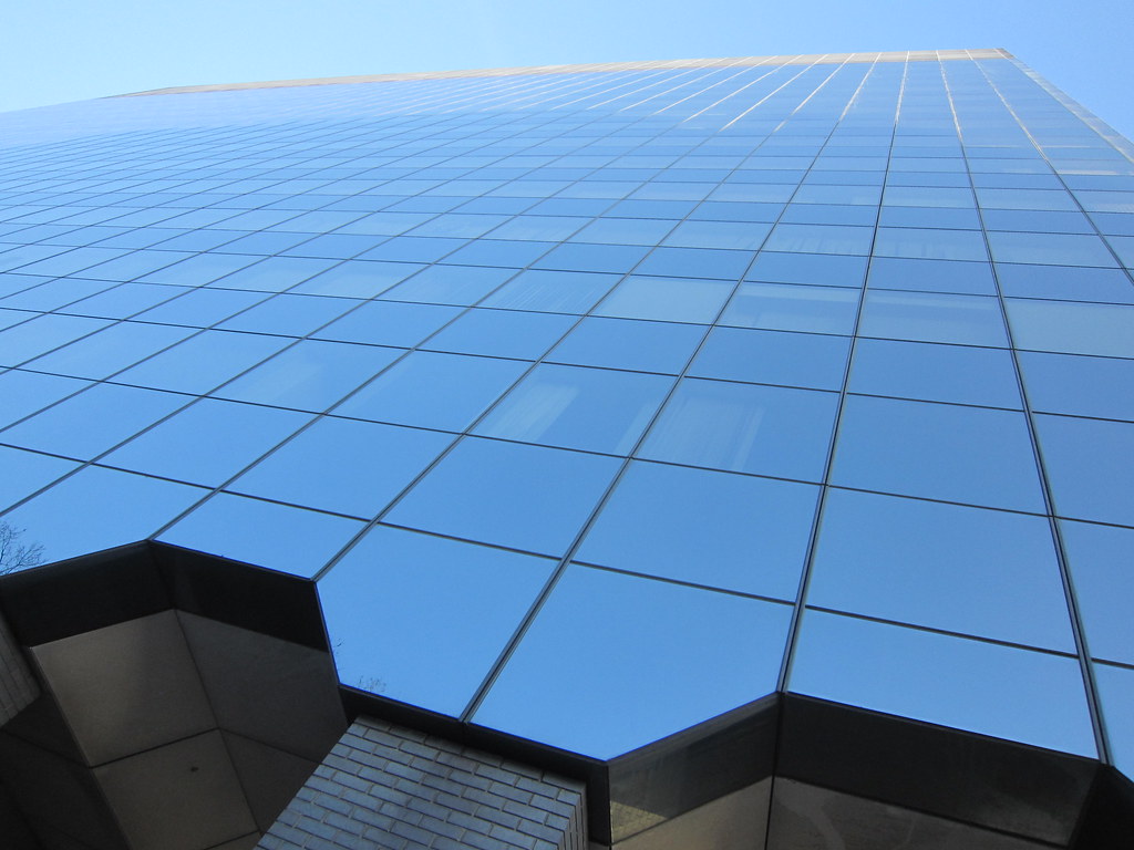 1713856851657863.jpg Gebäudeglas.jpg