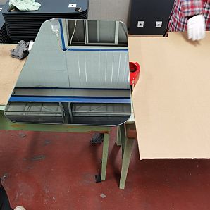 Rahmenloses Spiegelglas aus Aluminium