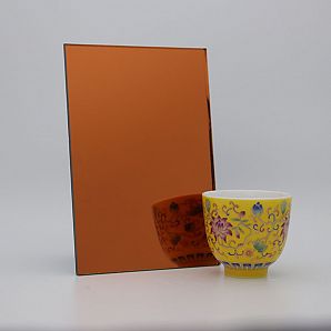 Rose getönter Spiegel