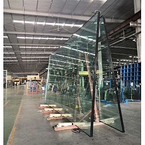 Isolierglas für Fenster