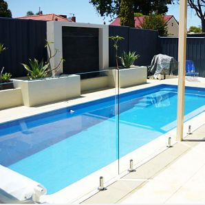 Gehärtetes Glas für Schwimmbadzäune